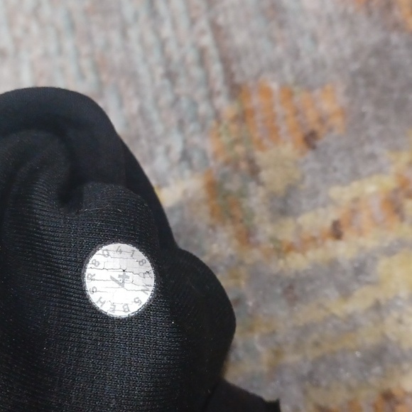 Lululemon Wunder Under Legging - Picture 5 of 8